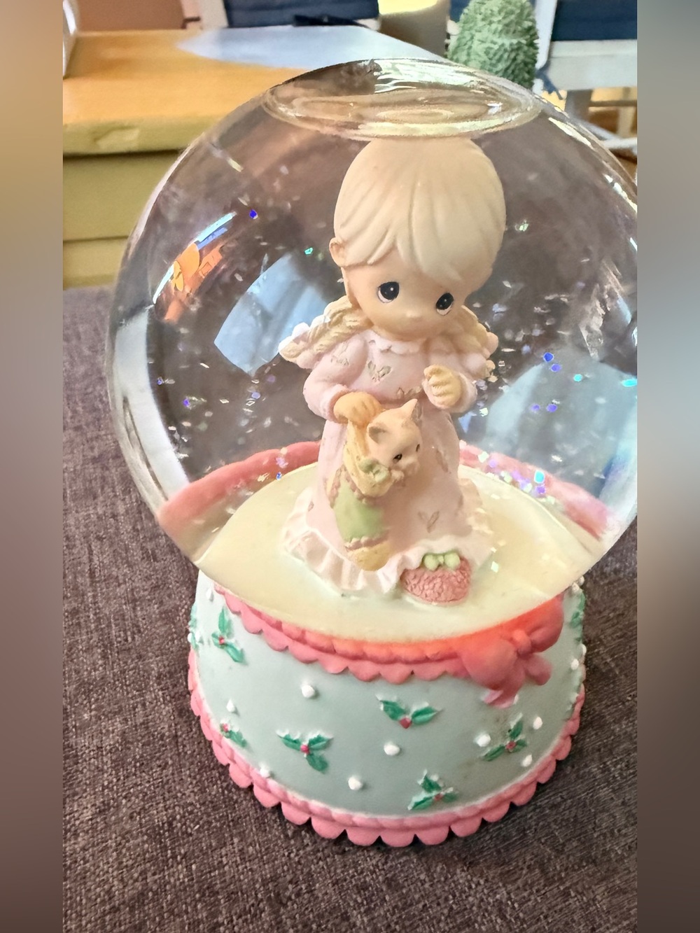 Precious Moments Pink and White Girl with Kitten Snow Globe